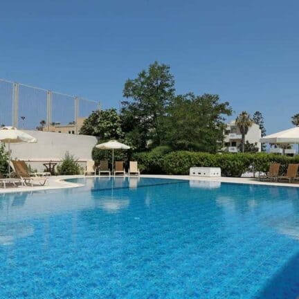 Zwembad van Appartementen Agela in Kos-Stad, Kos, Griekenland