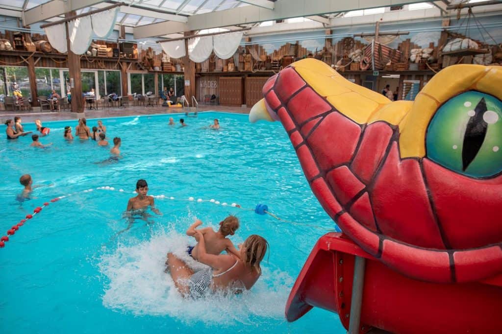 Zwembad van EuroParcs Resort Zuiderzee