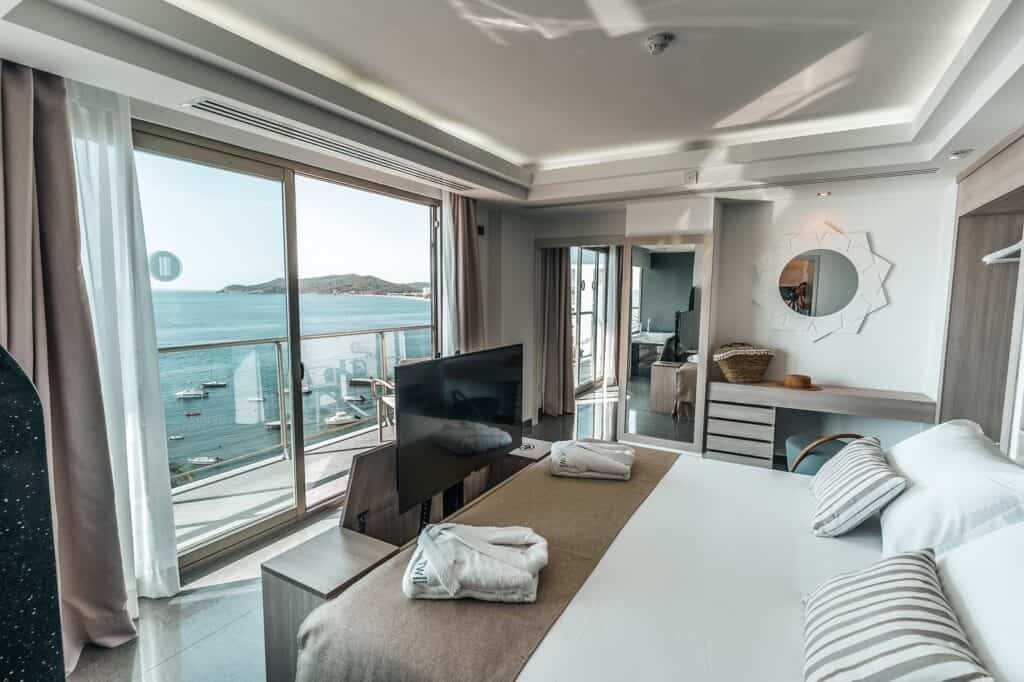 Premium hotelkamer van The Ibiza Twiins