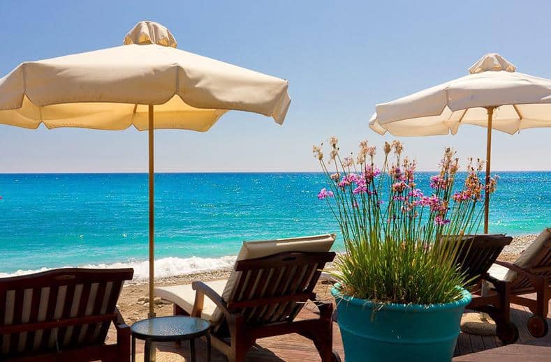 strand van Tui Sensatori Resort Atlantica Aphrodite Hills op Cyprus