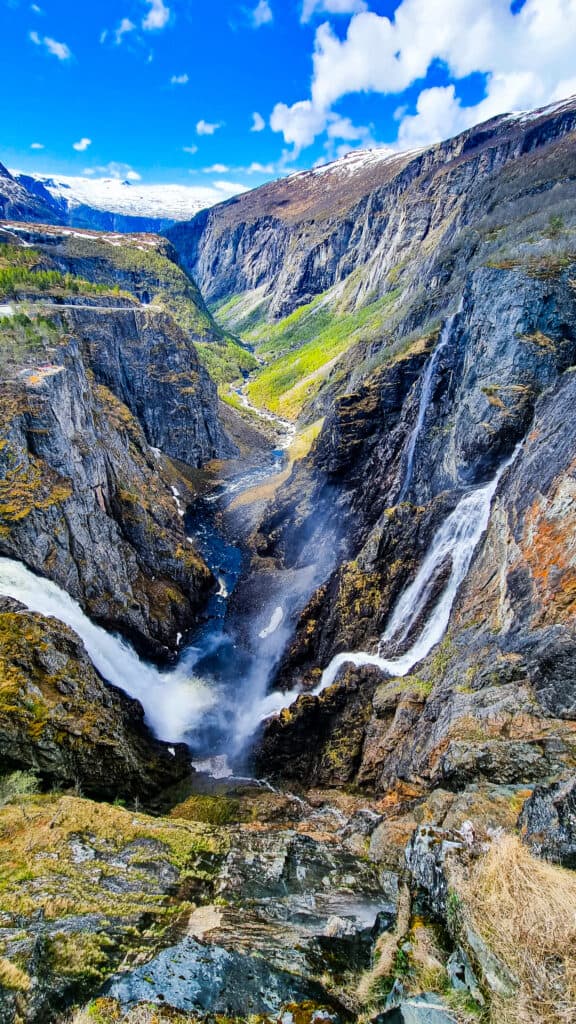 Twee watervallen in Noorwegen